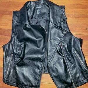 Black leather short vest